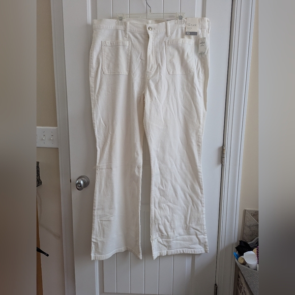 NWT Gap HIGH RISE 70s FLARE Plus Size 35 Women's White Jeans - Picture 4 of 13